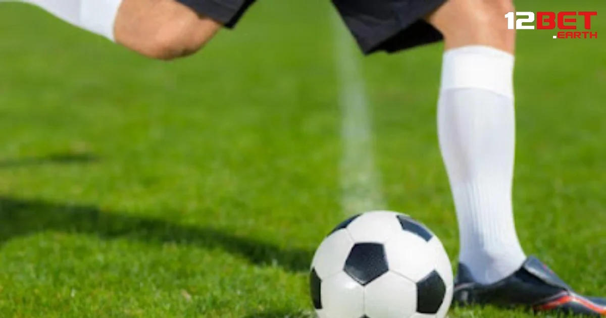 Kèo Kick Off 12BET – Đặt Cược Đội Giao Bóng Đầu Tiên Có Nên Thử? 2 Lưu ý cần nhớ khi chơi kèo kick off tại nhà cái 12BET
